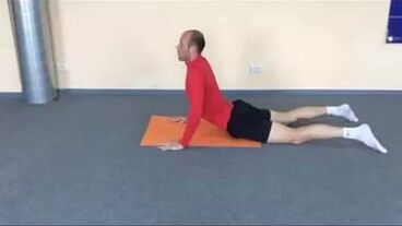 La physiothérapie aidera à renforcer les muscles du dos affaiblis par l'ostéochondrose